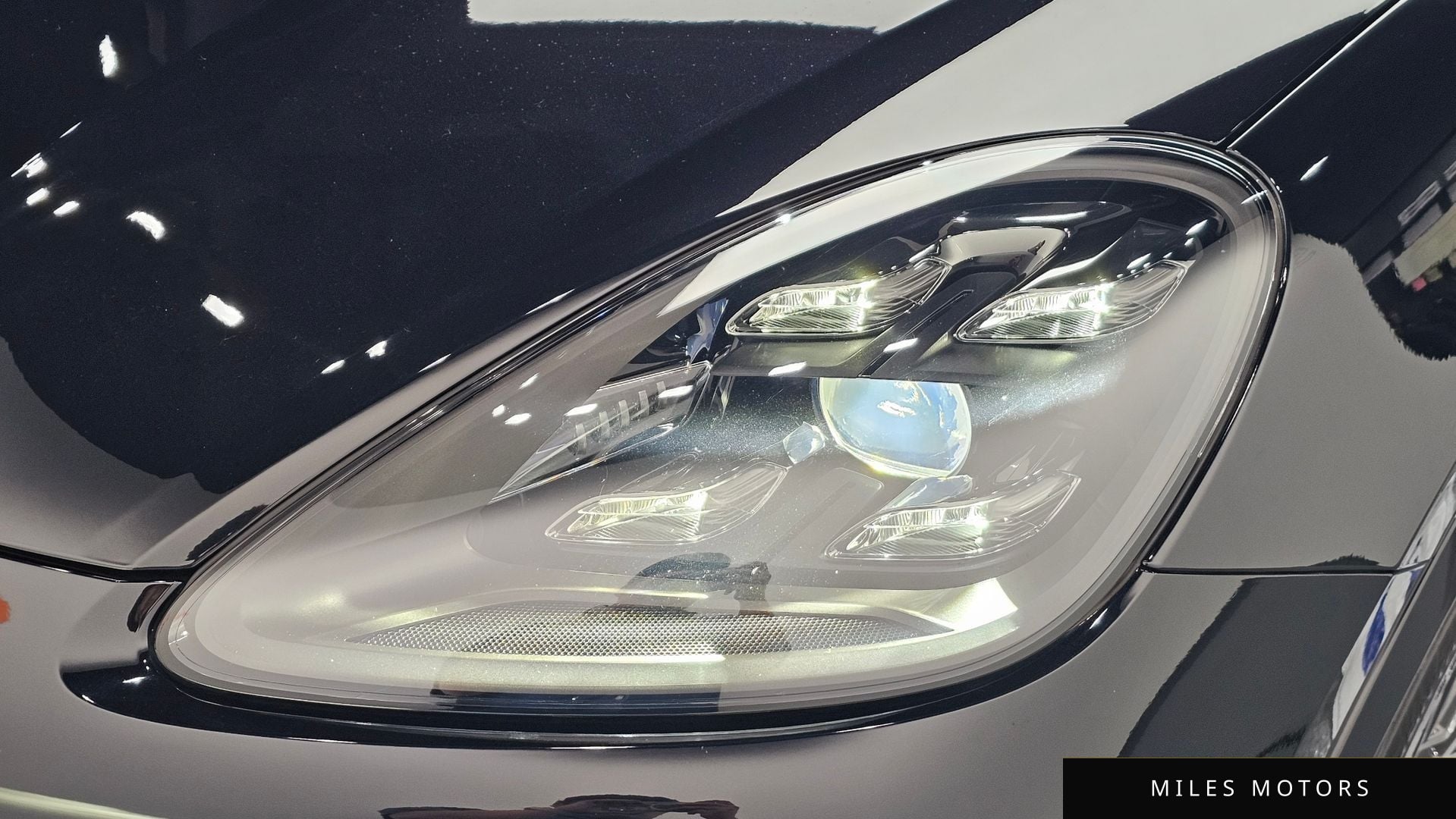 Porsche Cayenne 2021 — миниатюра 8