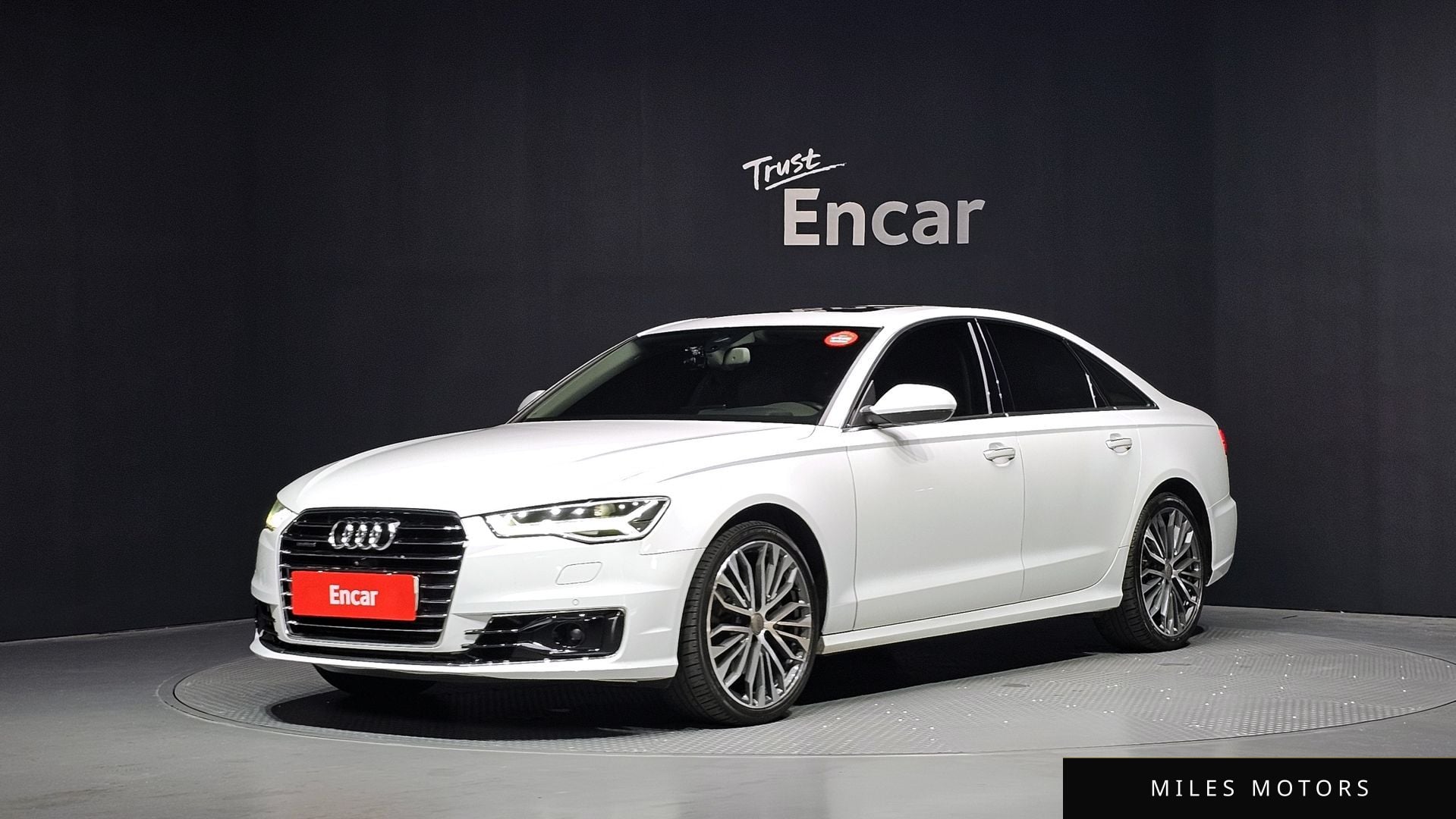 Audi A6 2016 — фото 1 из 12