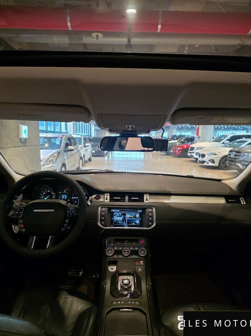 Land Rover Range Rover Evoque 2016 — миниатюра 9