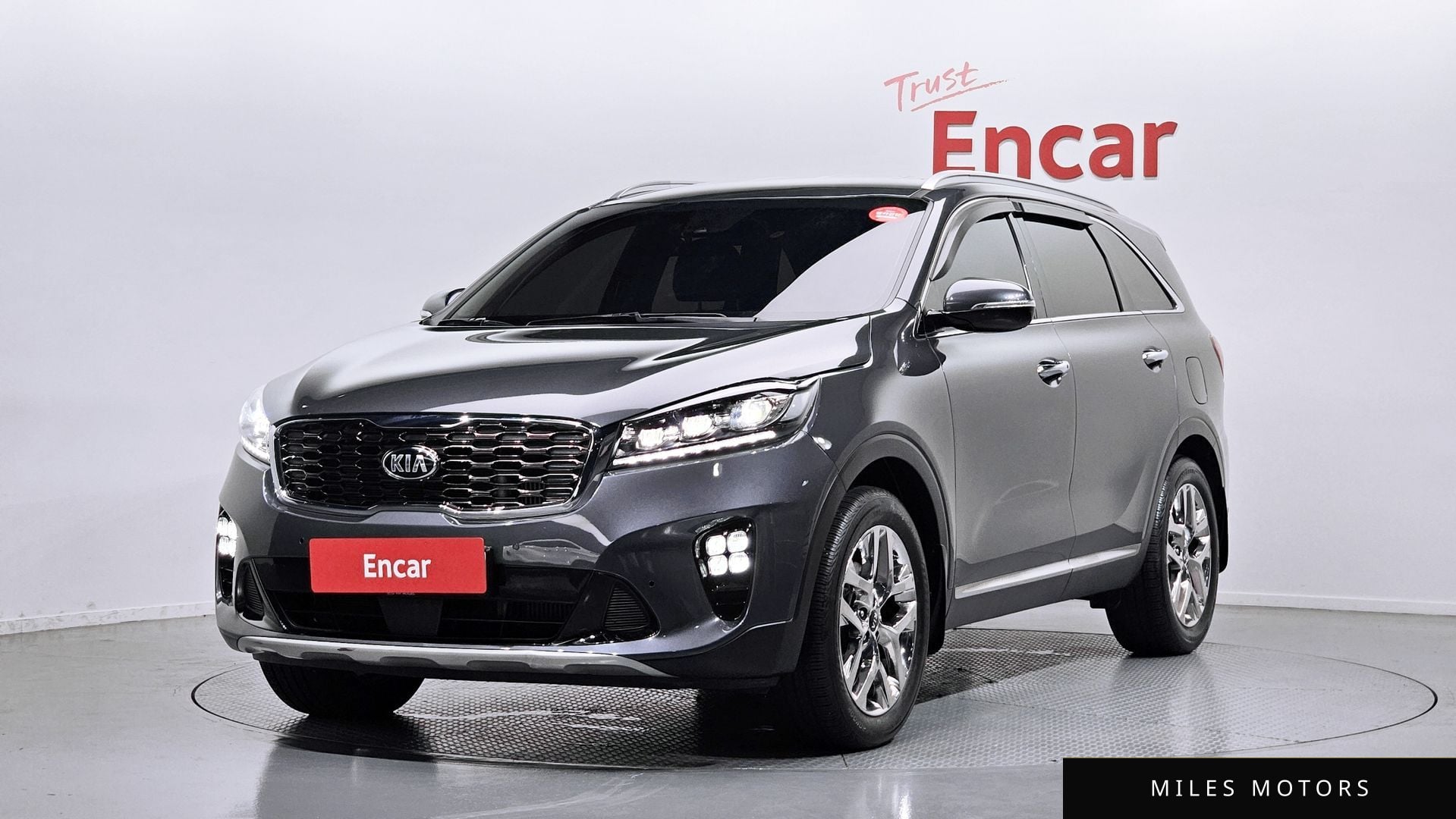 Kia Sorento 2020 — фото 1 из 12