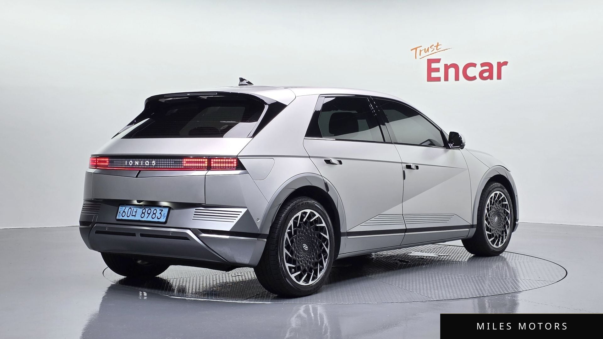 Hyundai Ioniq5 2022 — миниатюра 2