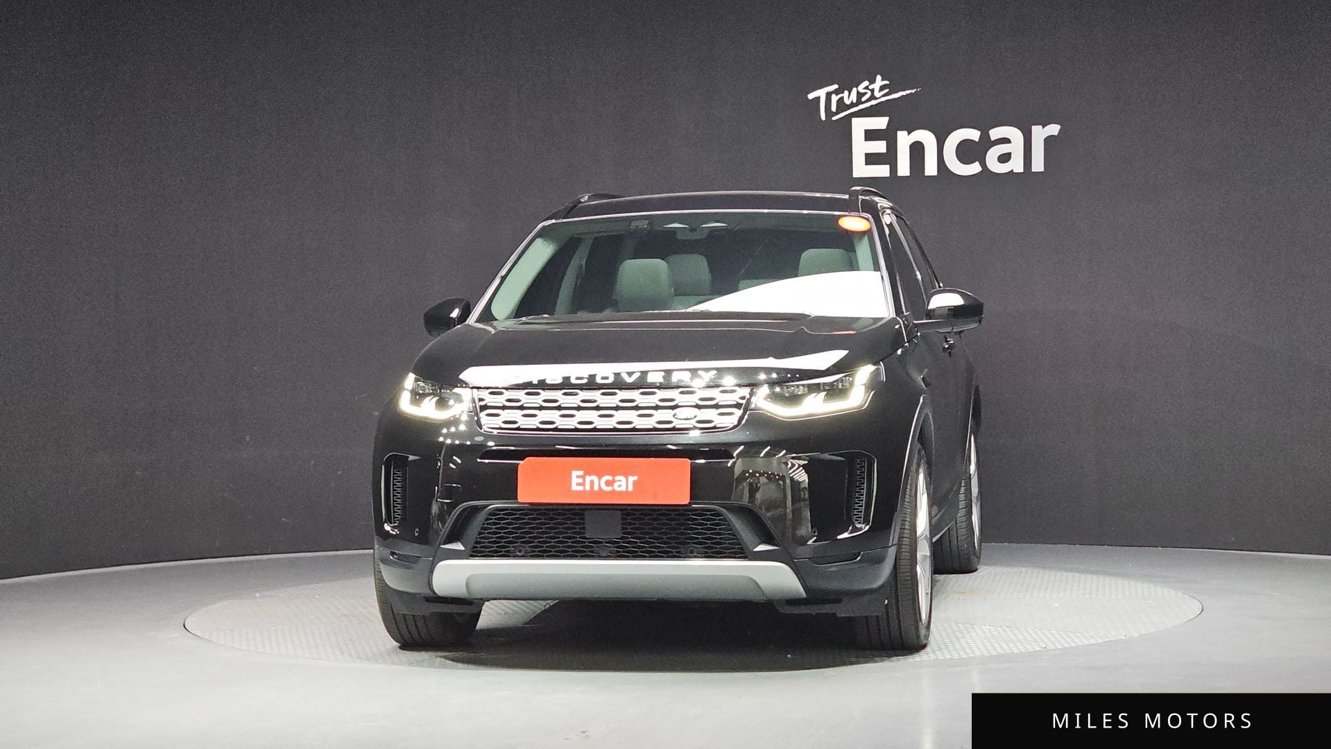Land Rover Discovery Sport 2023 — миниатюра 3