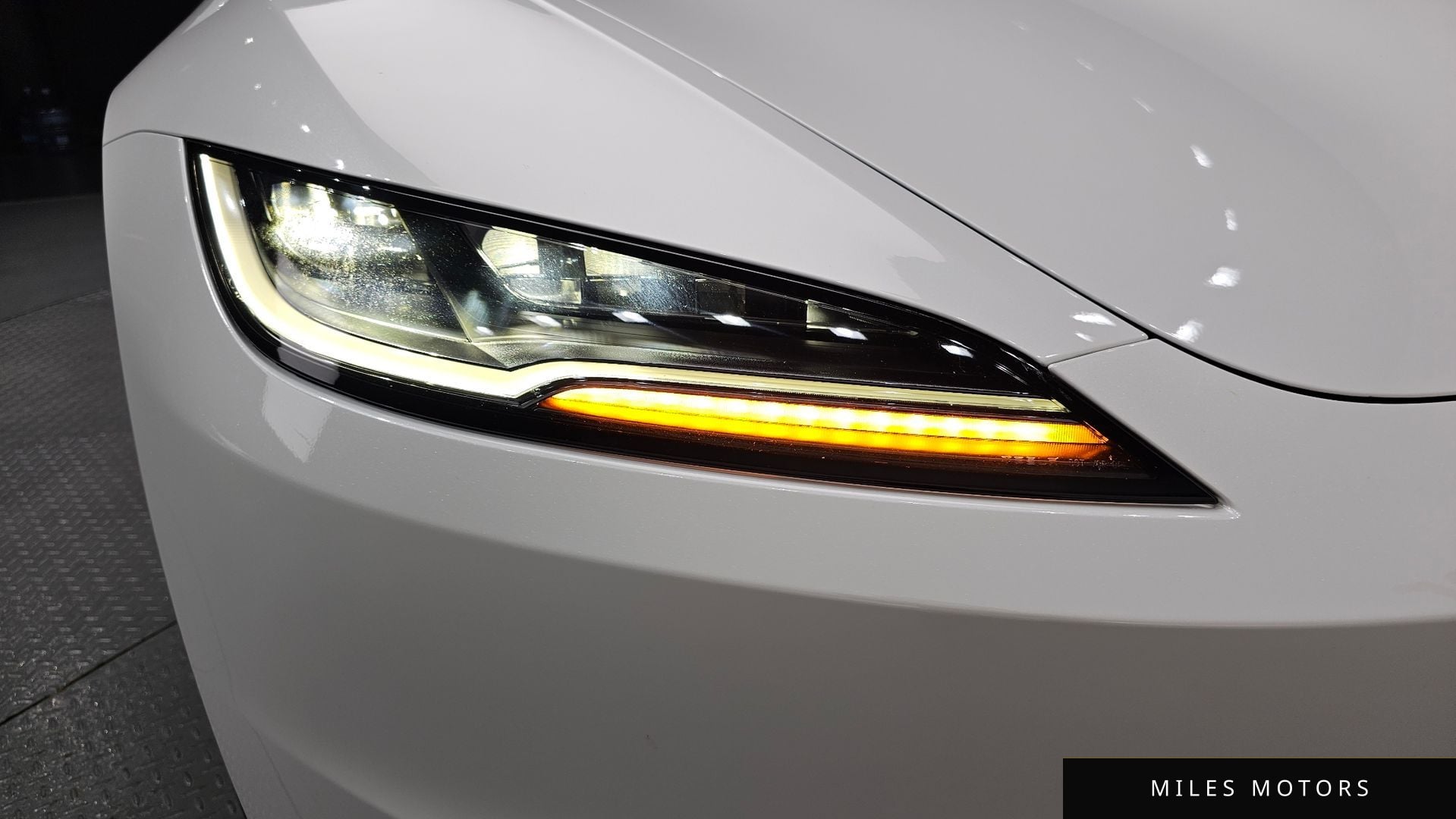 Tesla Model 3 2024 — миниатюра 7