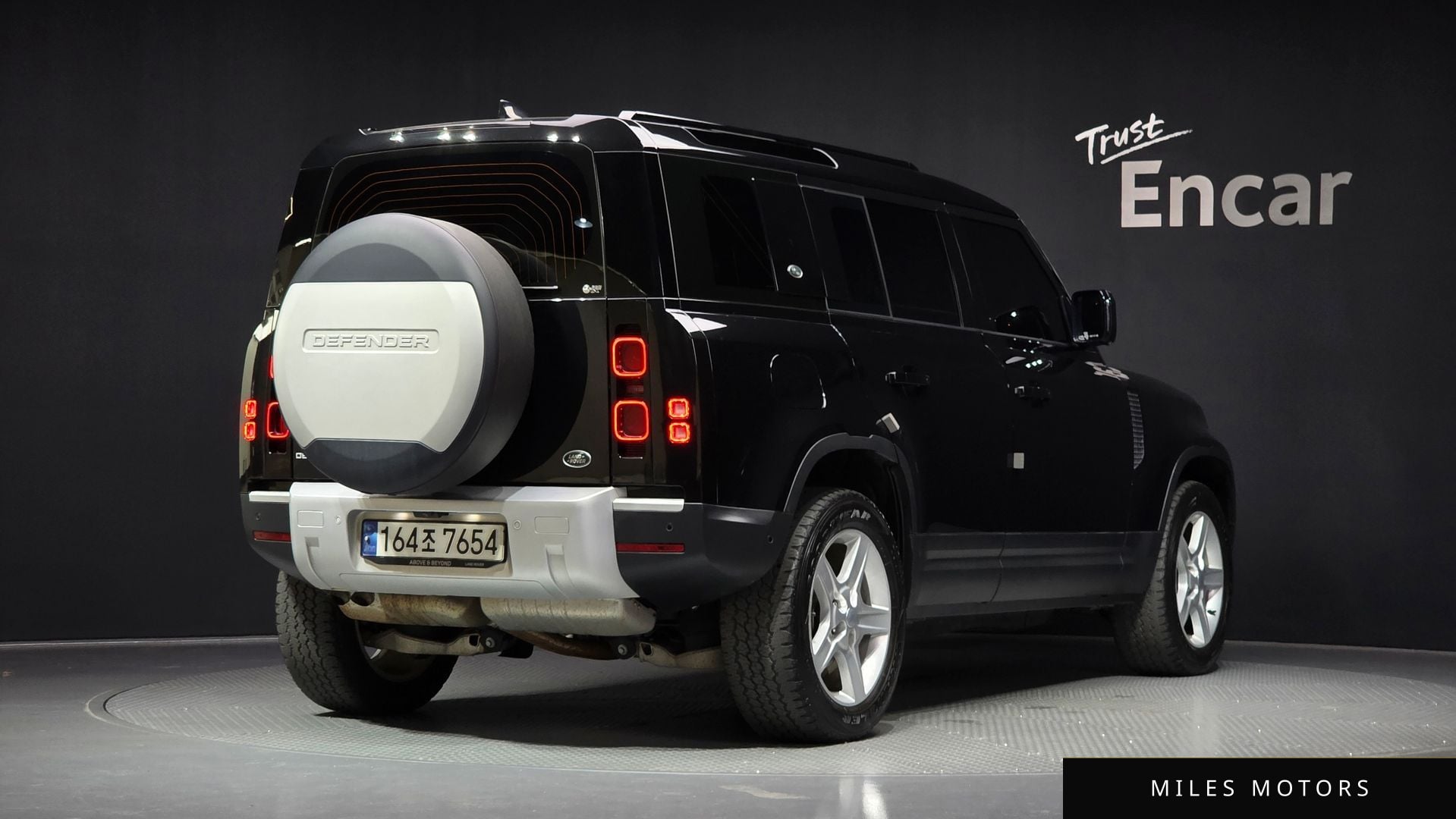 Land Rover Defender 2023 — миниатюра 2