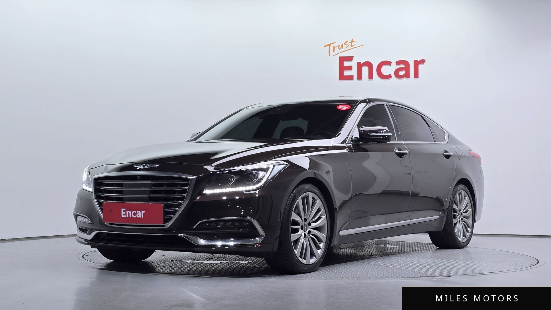 Genesis G80 2018 — фото 1 из 12