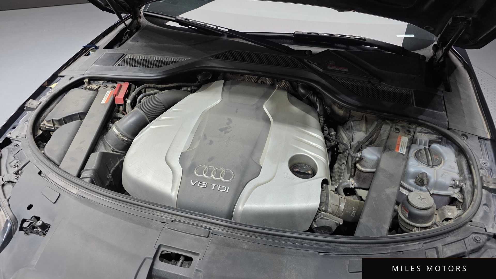Audi A8 2013 — миниатюра 6