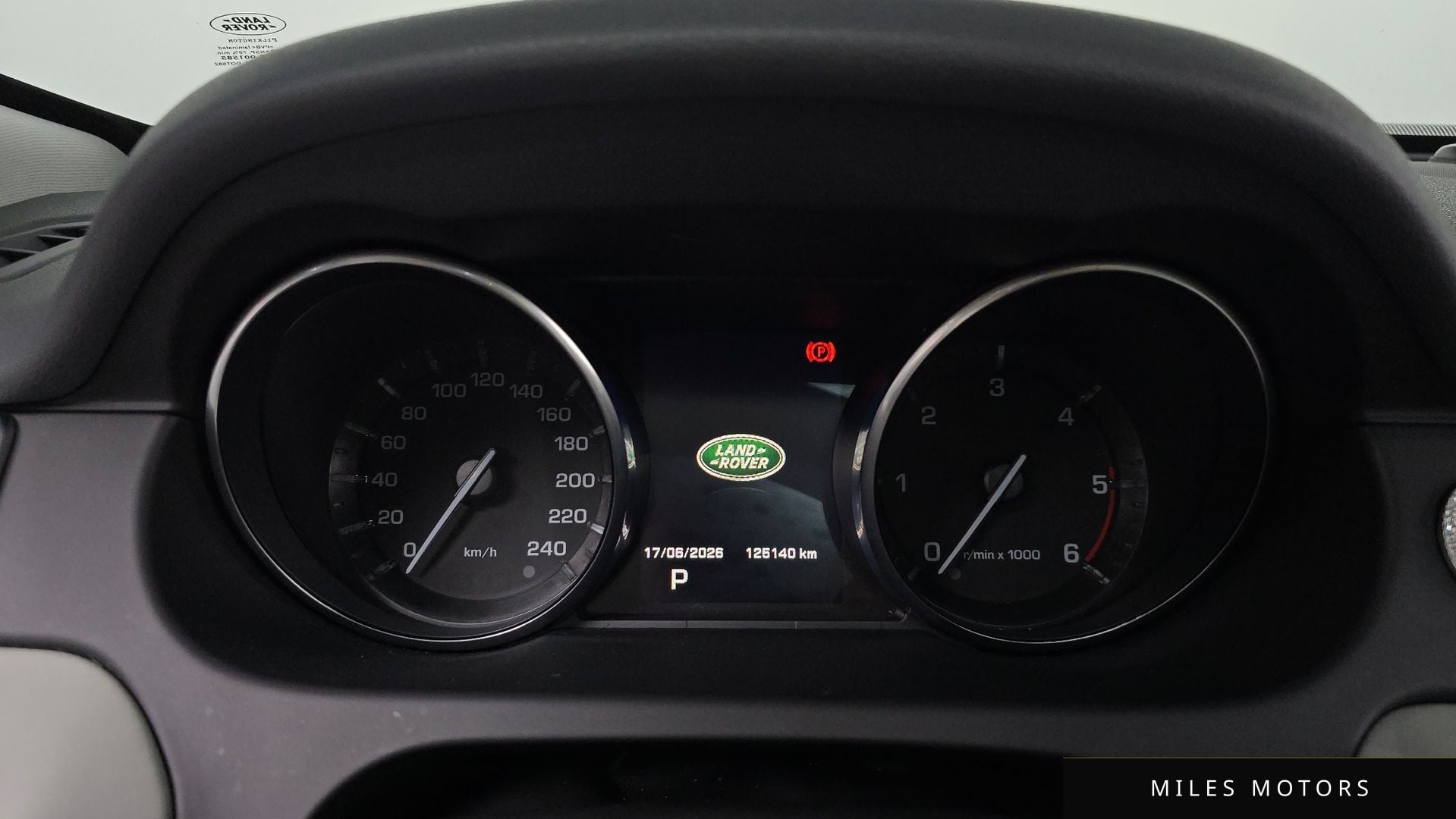 Land Rover Discovery Sport 2016 — миниатюра 11