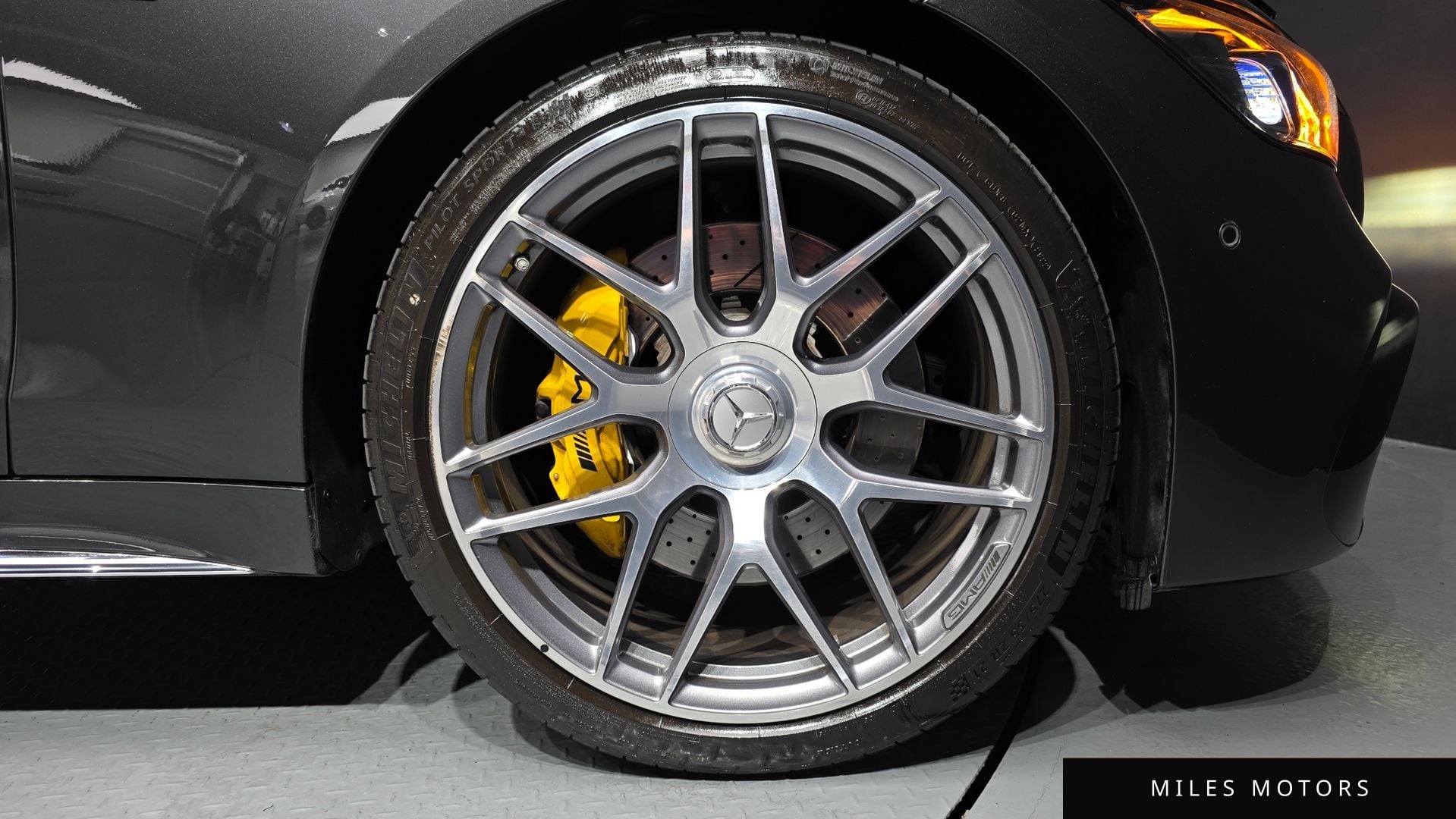 Mercedes-Benz AMG GT 2023 — миниатюра 7