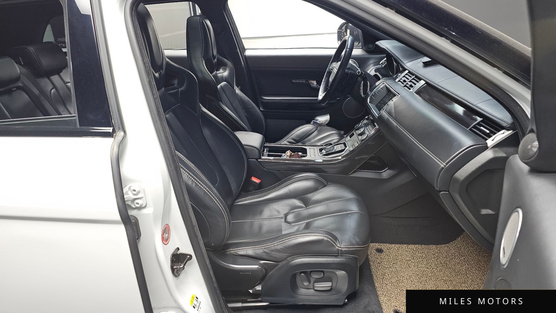 Land Rover Range Rover Evoque 2015 — миниатюра 10