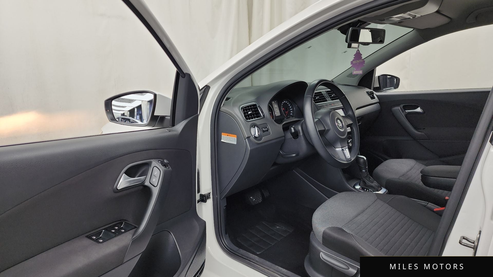 Volkswagen Polo 2014 — миниатюра 10
