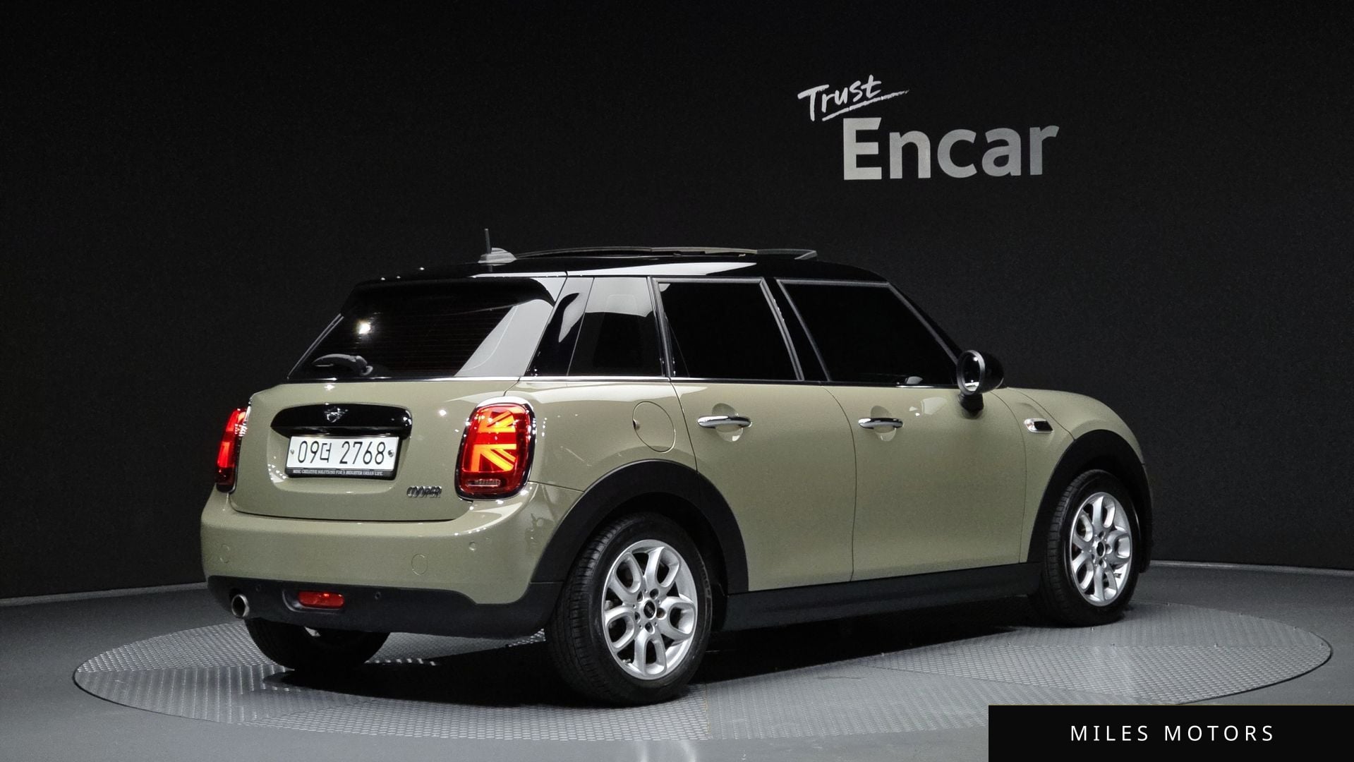 MINI Cooper 2019 — миниатюра 2