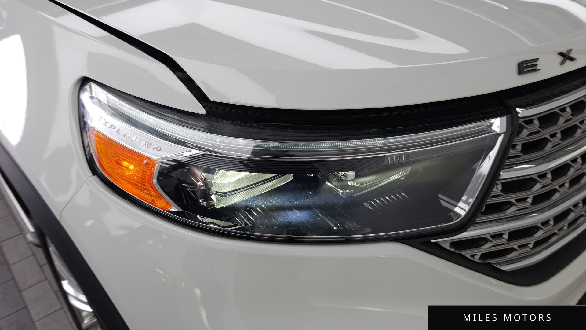 Ford Explorer 2022 — миниатюра 8