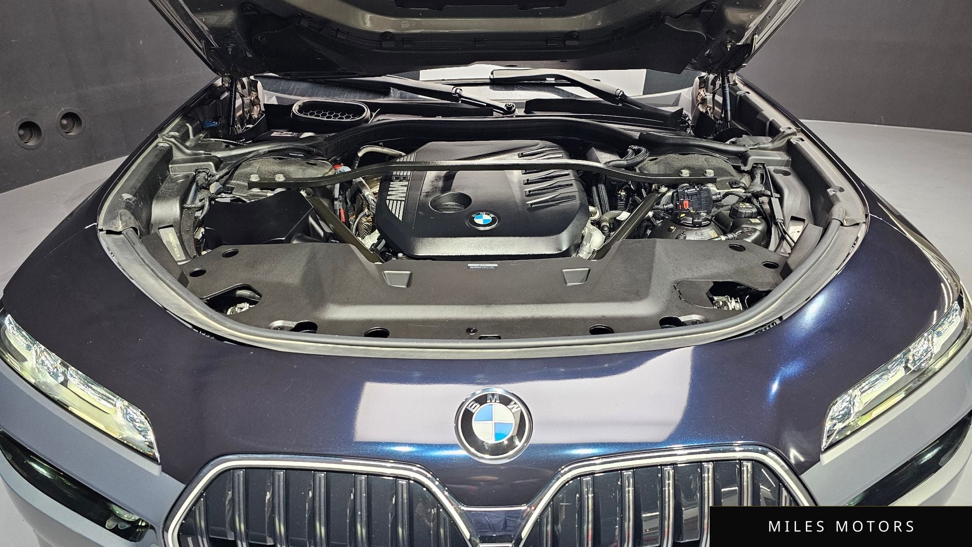 BMW 7 Series (G70) 2023 — миниатюра 6