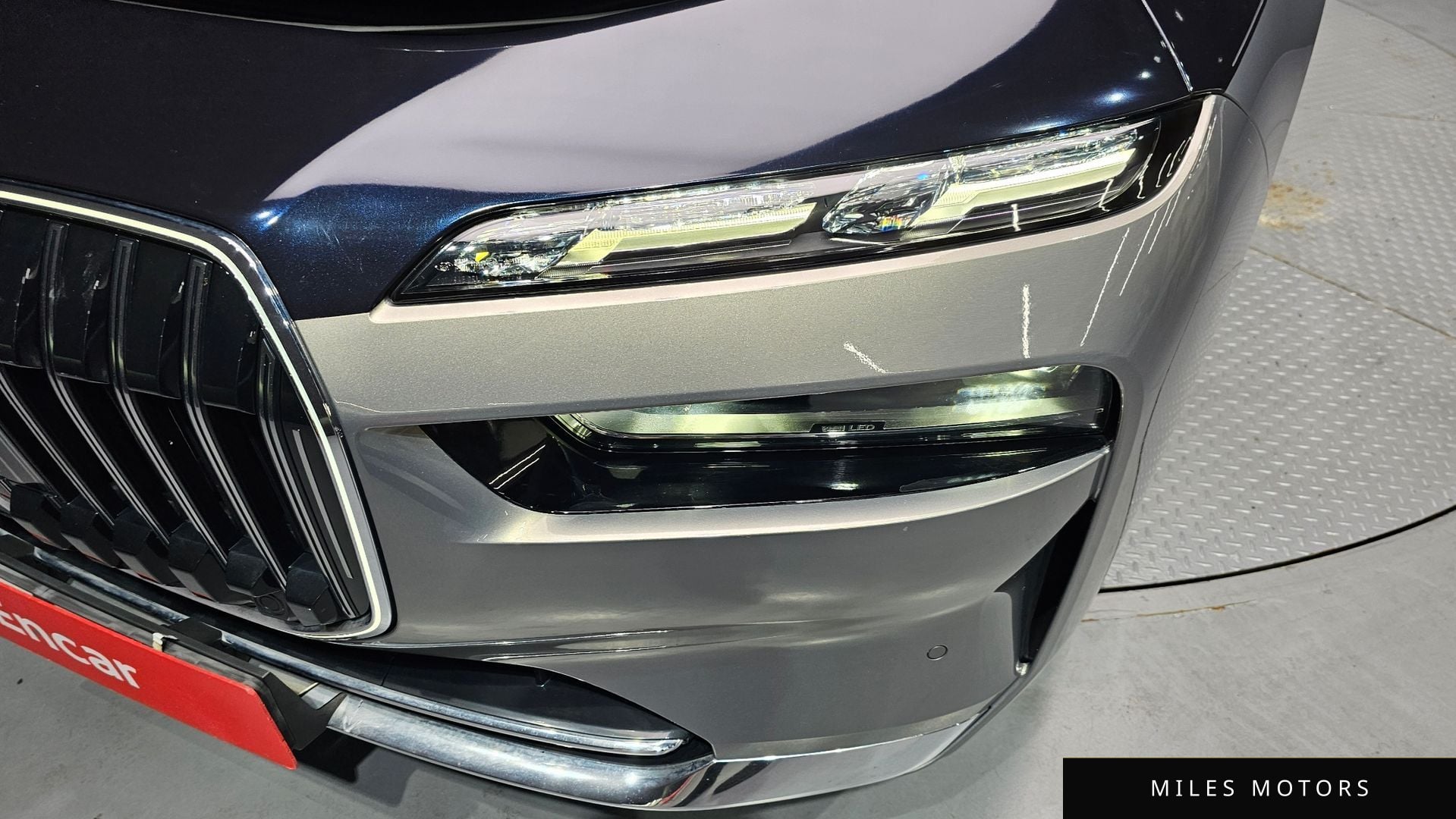 BMW 7 Series (G70) 2023 — миниатюра 8