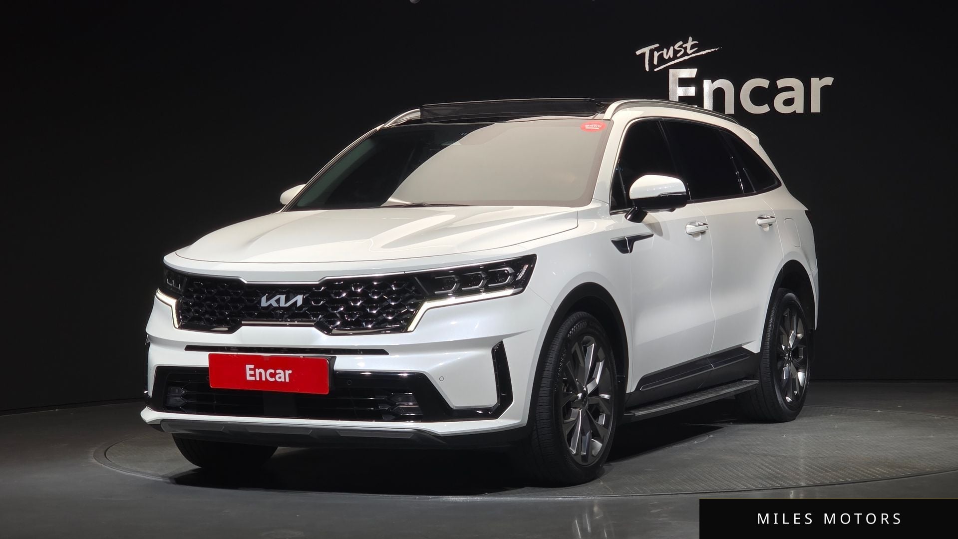Kia Sorento 2022 — фото 1 из 12