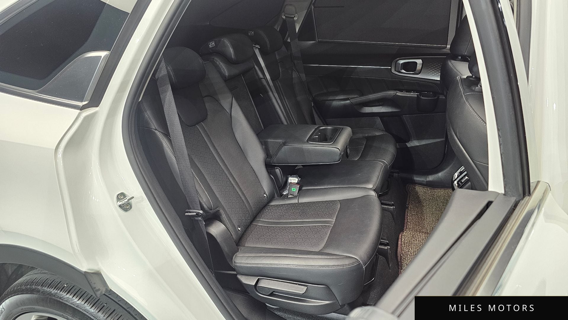 Kia Sorento 2022 — миниатюра 11