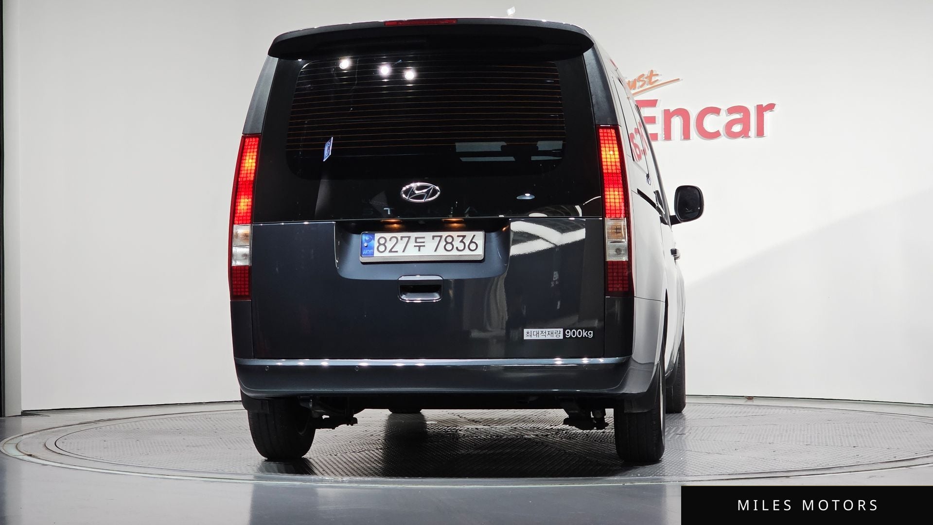 Hyundai Staria 2023 — миниатюра 4