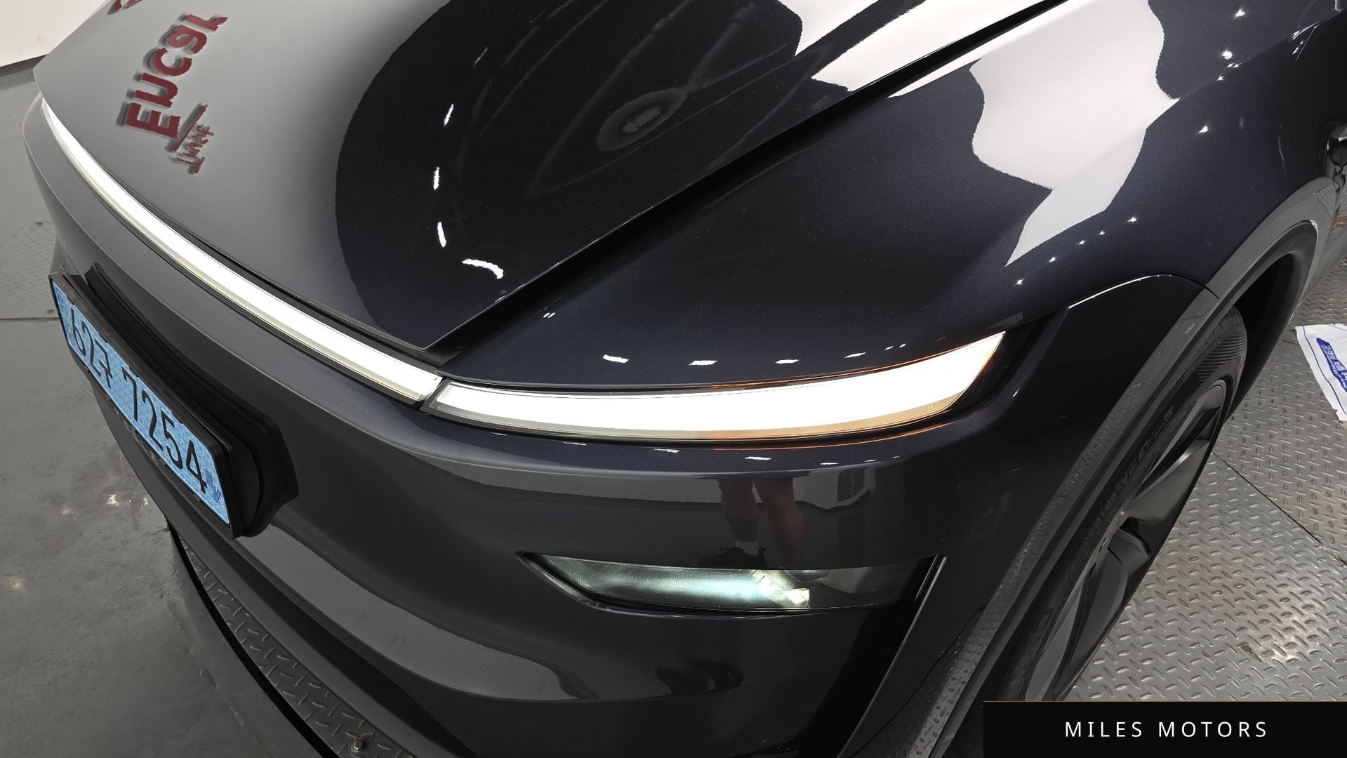 Tesla Model Y 2025 — миниатюра 7