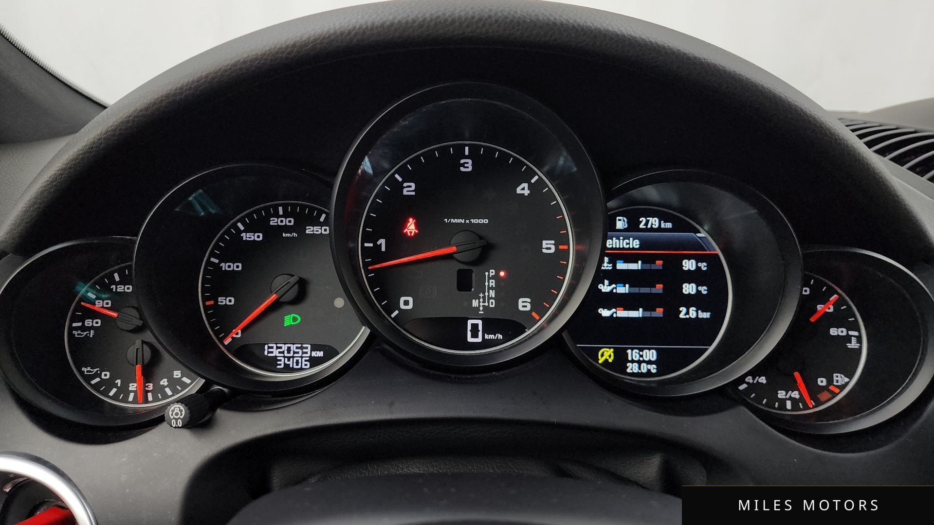 Porsche Cayenne 2017 — миниатюра 8