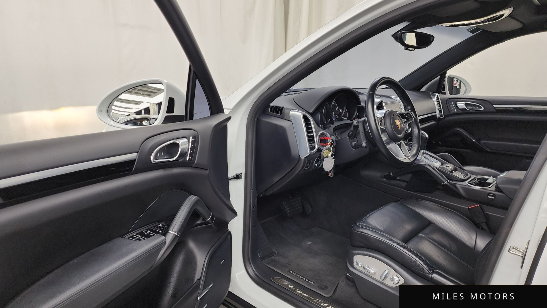 Porsche Cayenne 2017 — миниатюра 10