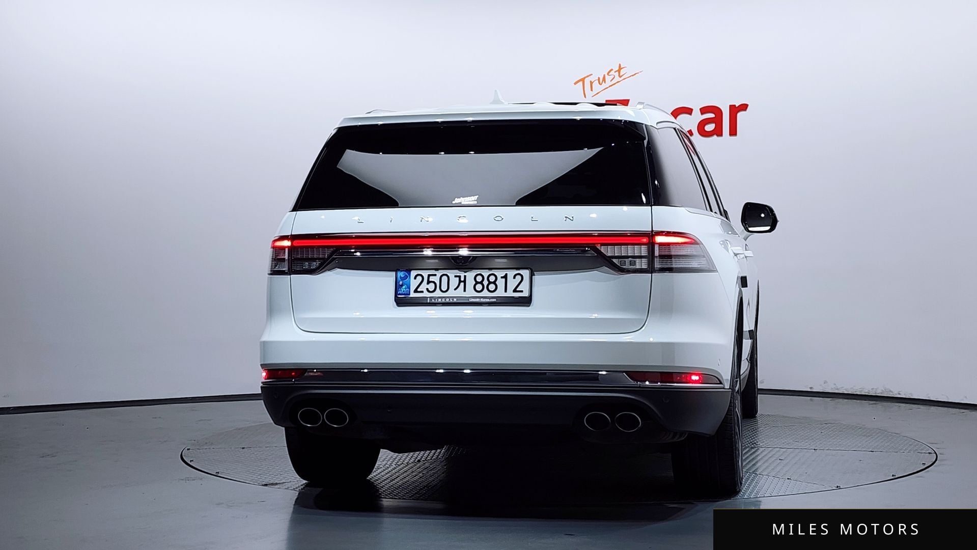 Lincoln Aviator 2022 — миниатюра 4