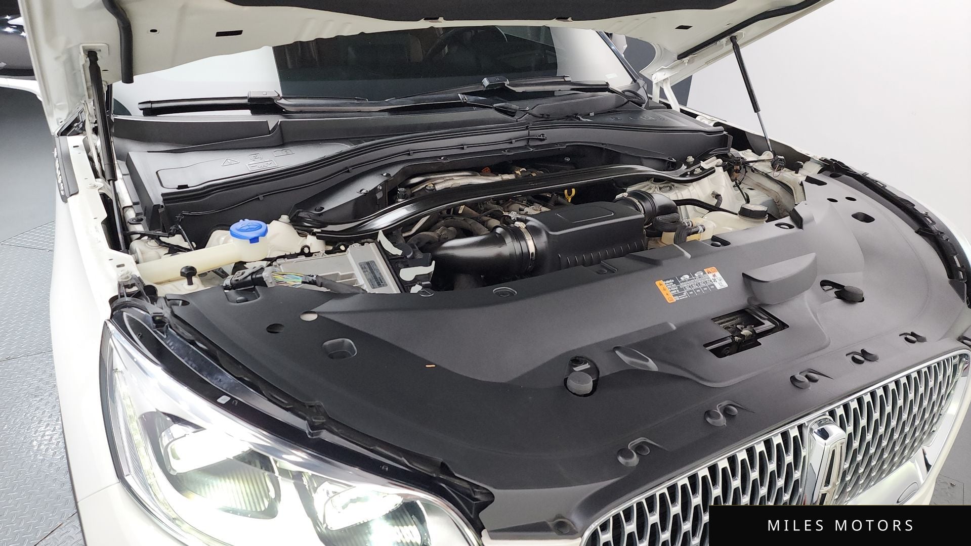 Lincoln Aviator 2022 — миниатюра 6