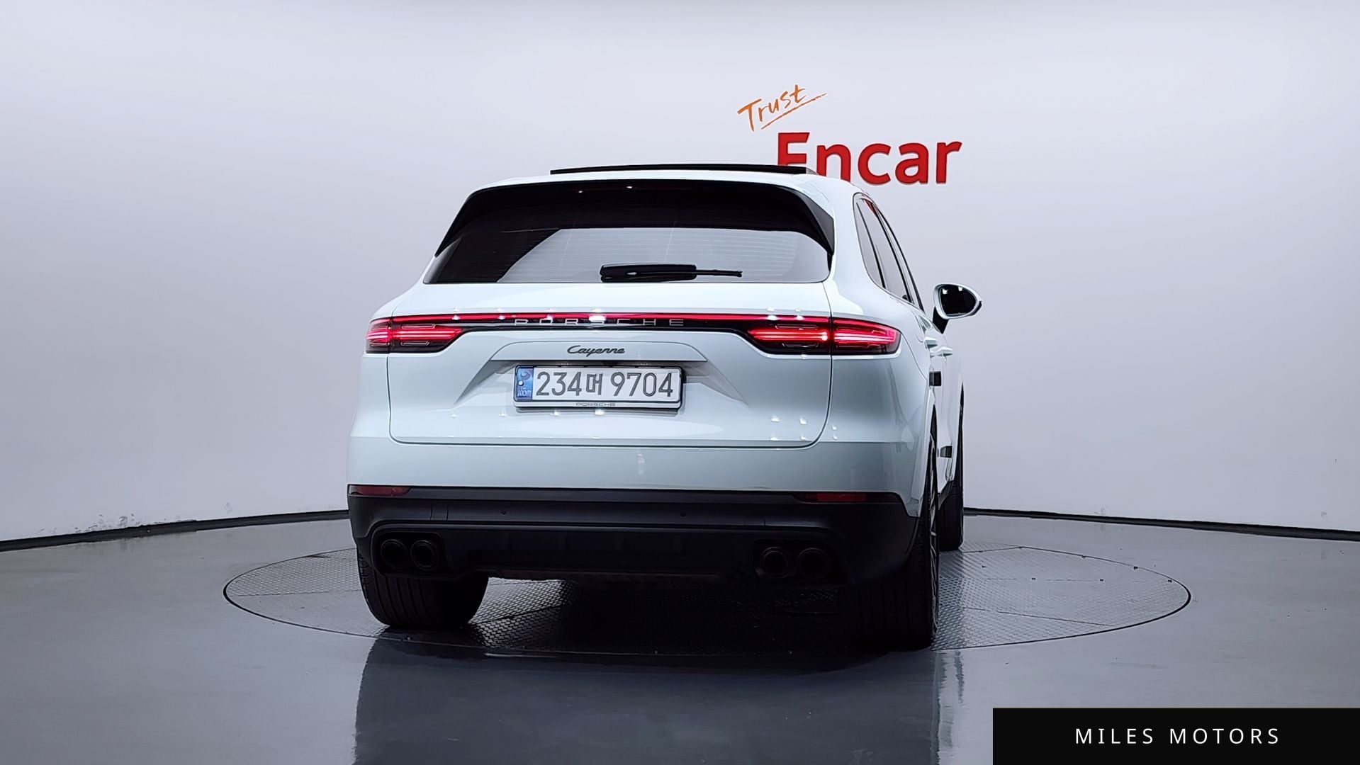 Porsche Cayenne 2022 — миниатюра 4
