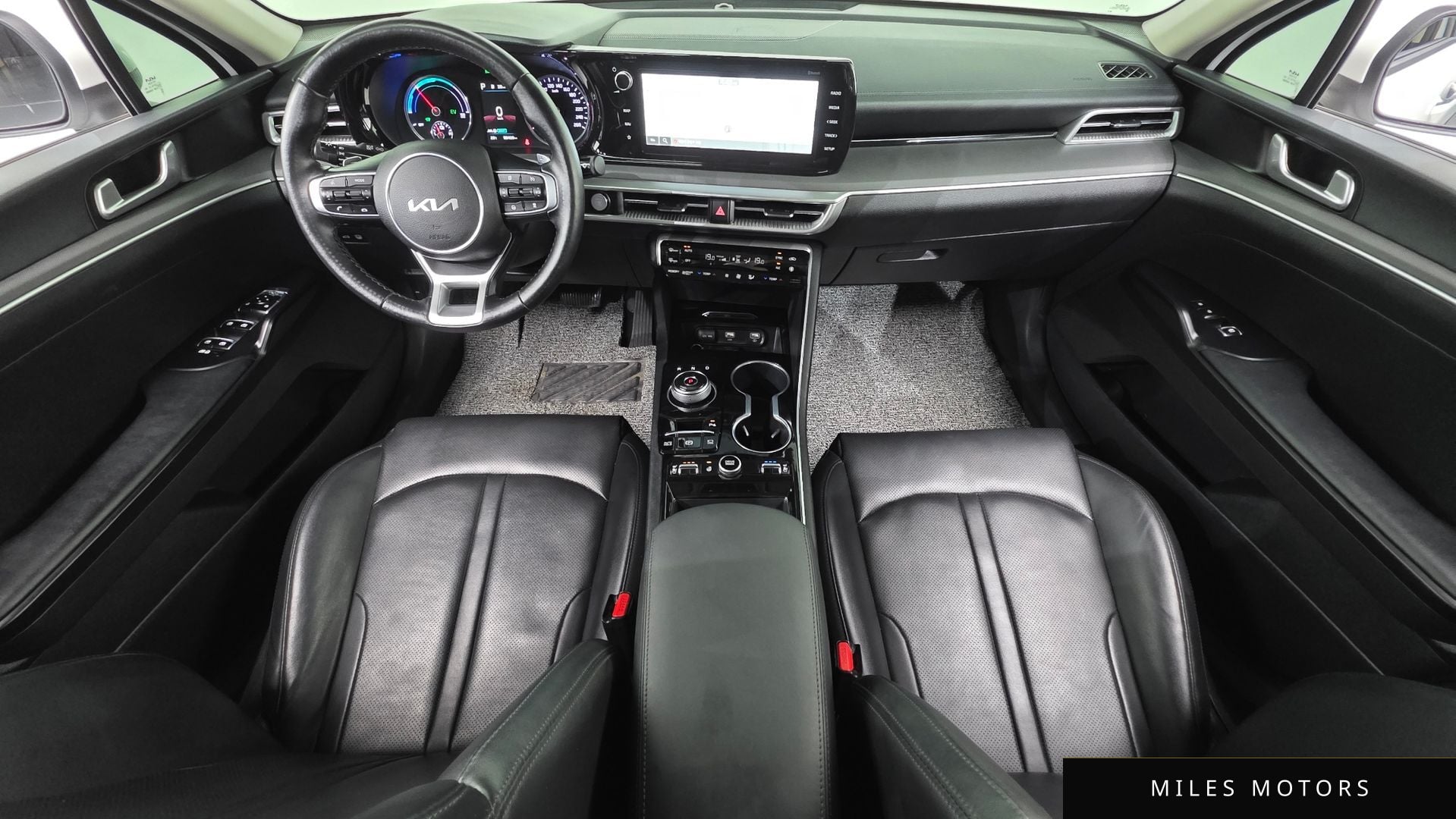 Kia K5 2022 — миниатюра 10