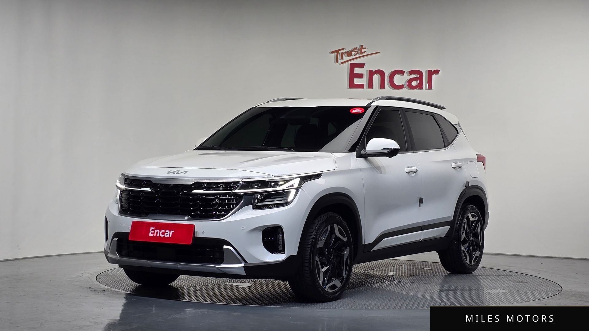 Kia Seltos 2024 — фото 1 из 12