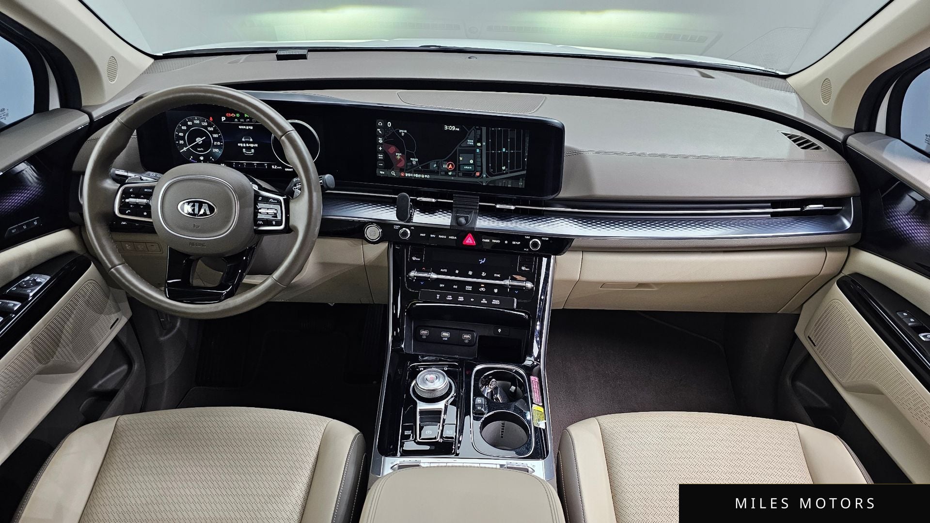 Kia Carnival 2021 — миниатюра 10