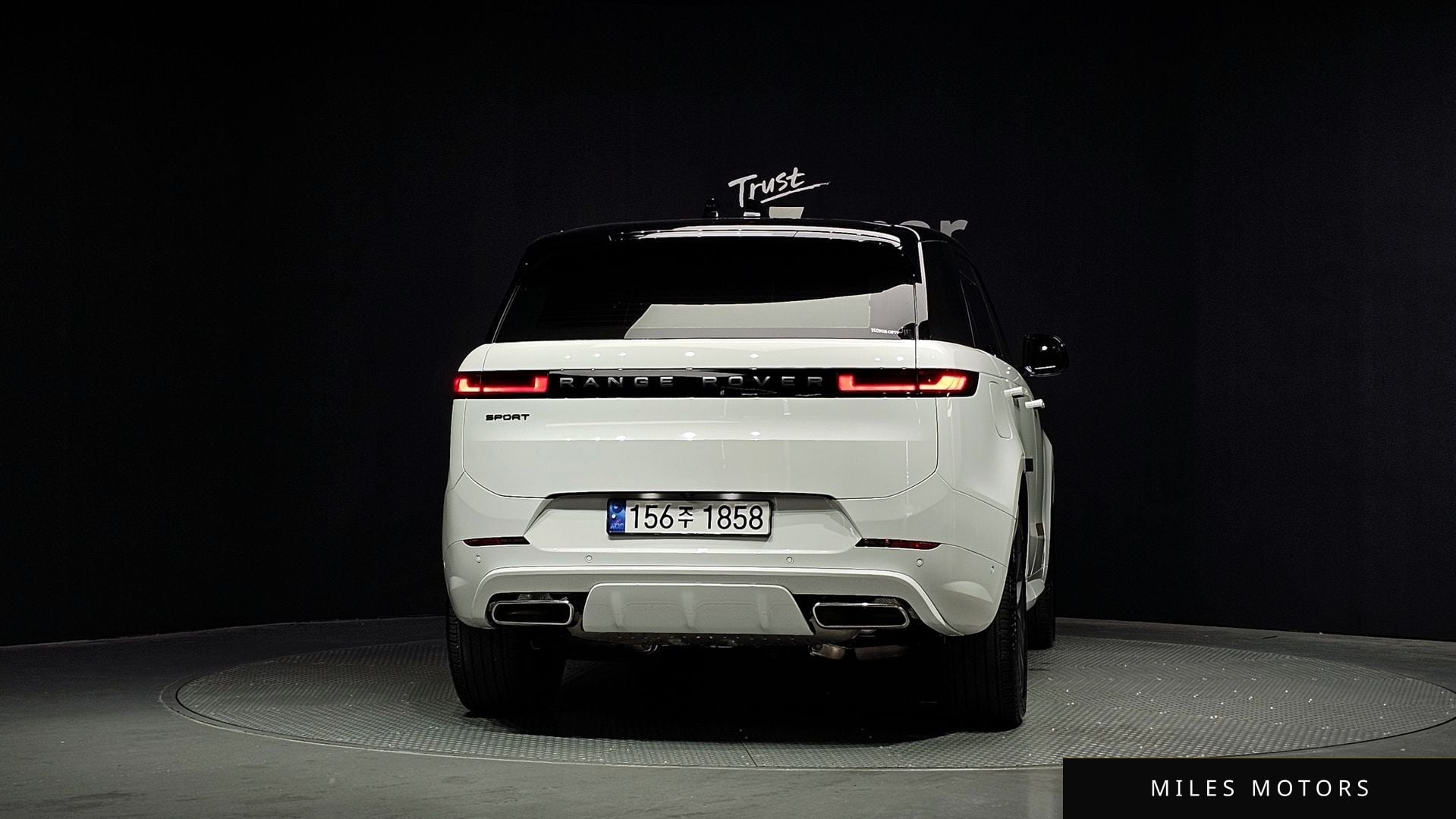 Land Rover Range Rover Sport 2025 — миниатюра 4