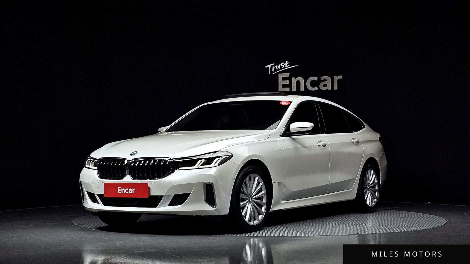 BMW 6 Series GT (G32) 2023 — фото 1 из 12