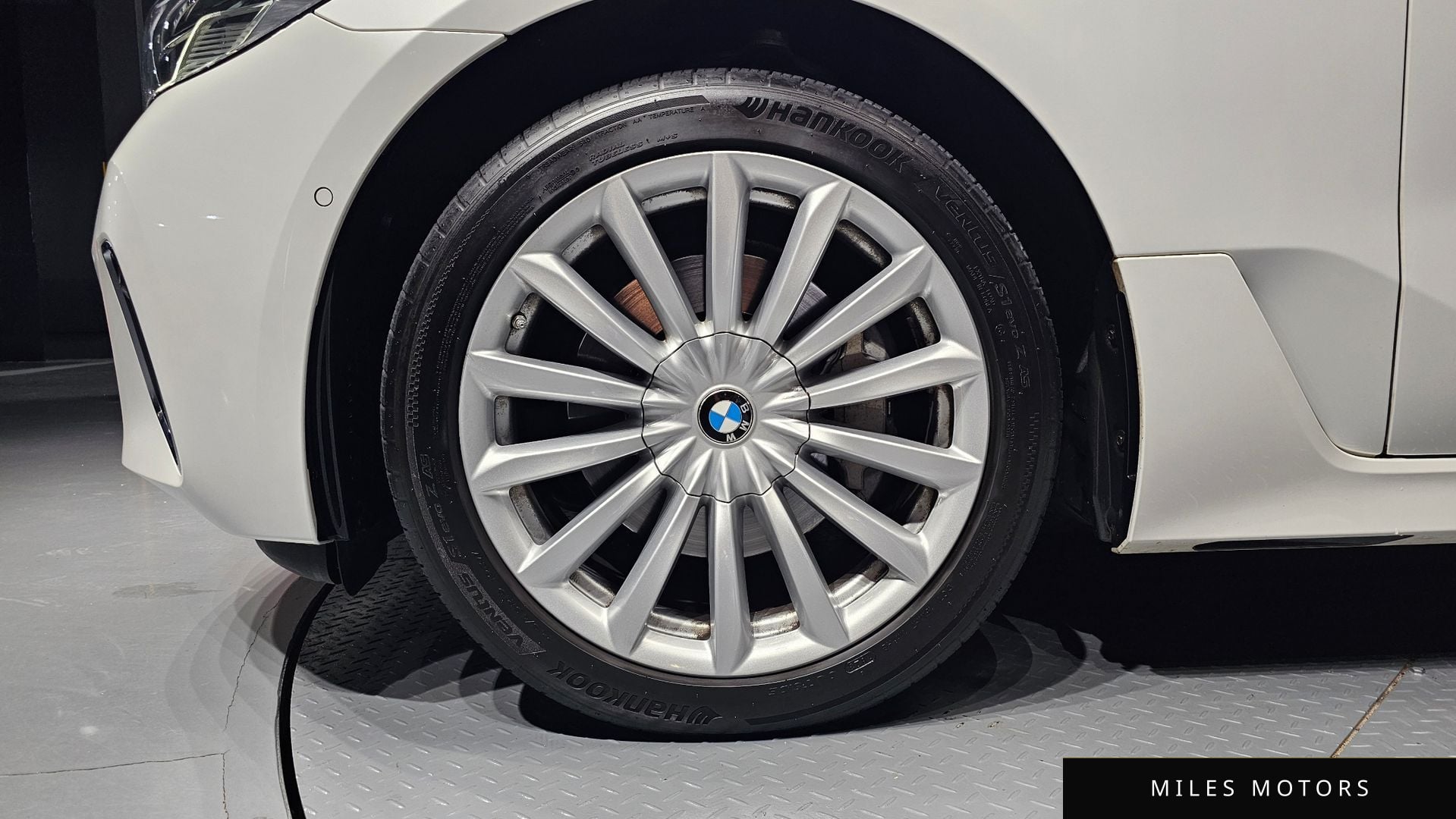 BMW 6 Series GT (G32) 2023 — миниатюра 5