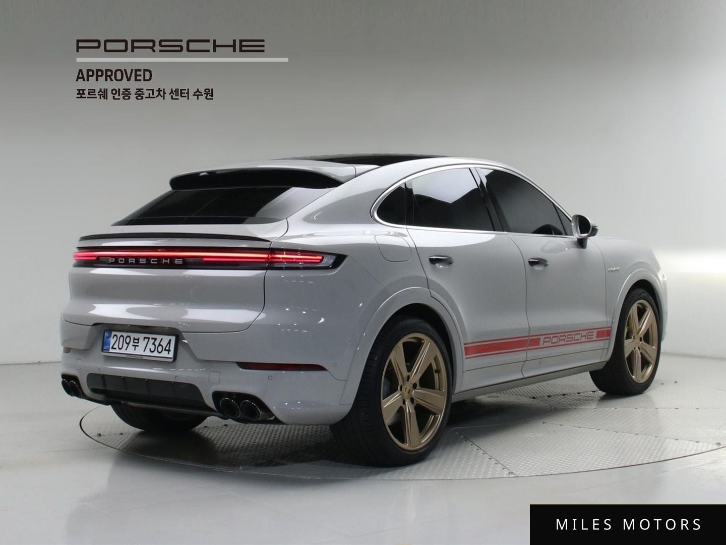 Porsche Cayenne 2025 — миниатюра 2