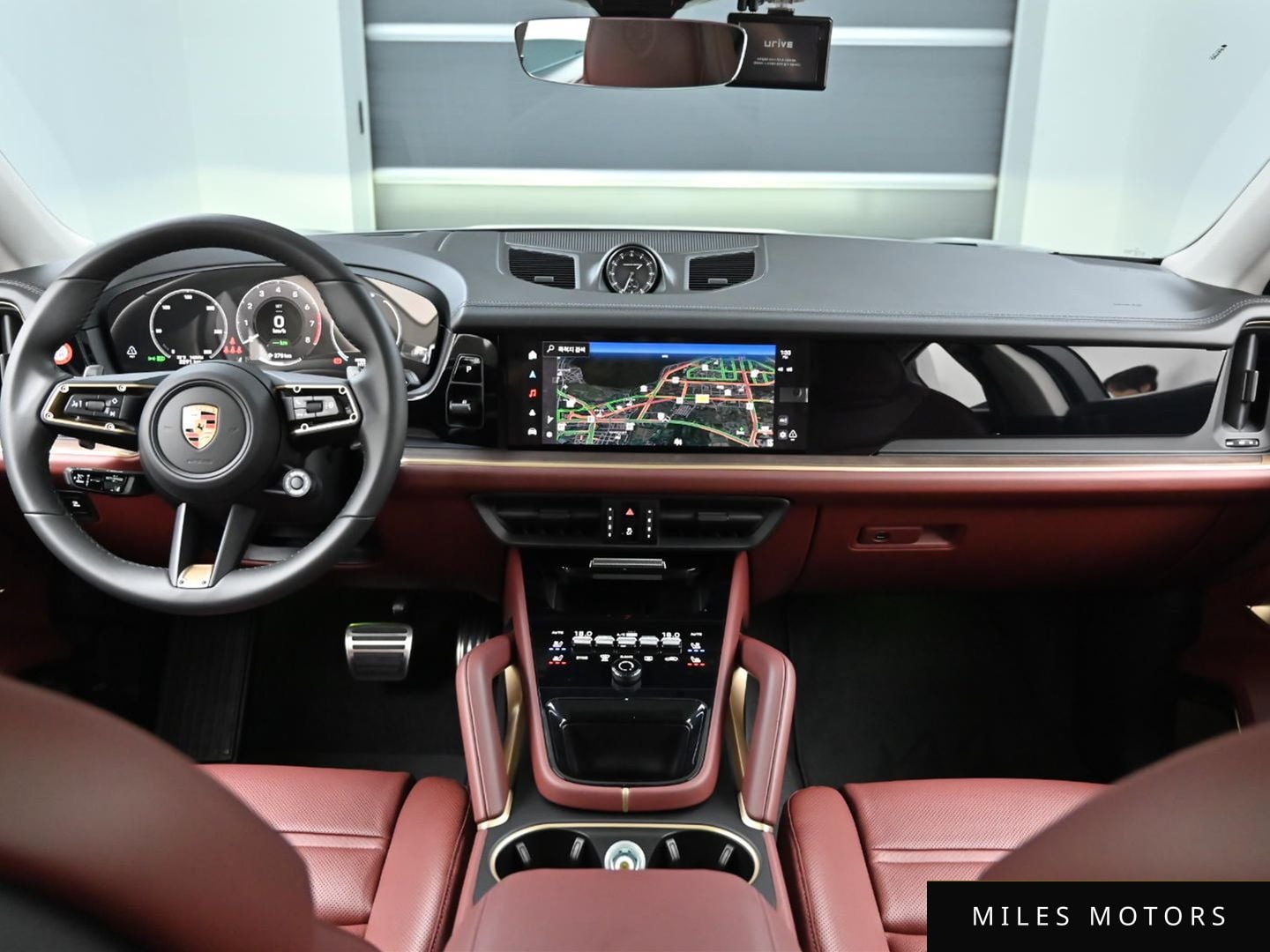 Porsche Cayenne 2025 — миниатюра 7