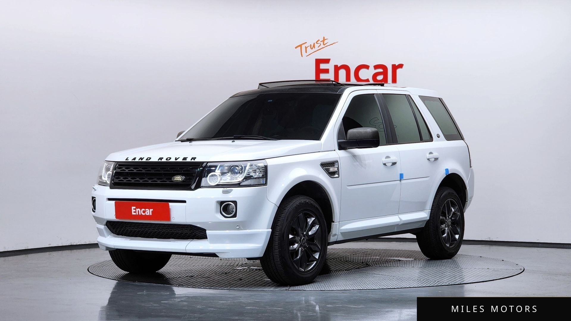 Land Rover Freelander 2014 — фото 1 из 12