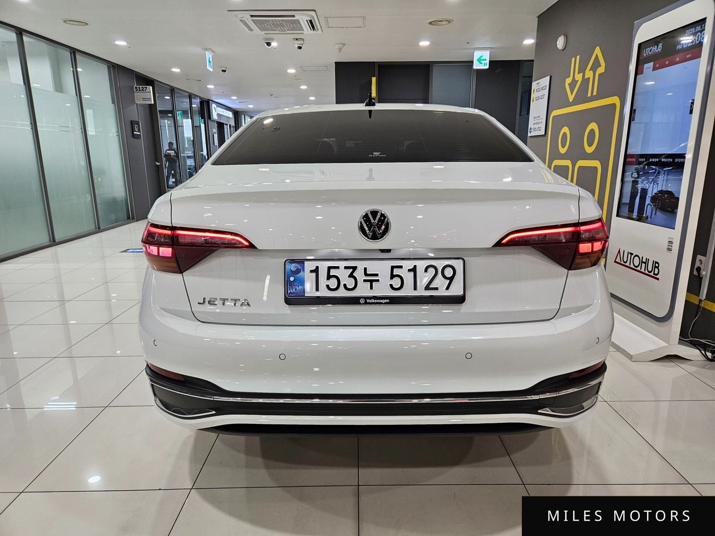Volkswagen Jetta 2023 — миниатюра 4