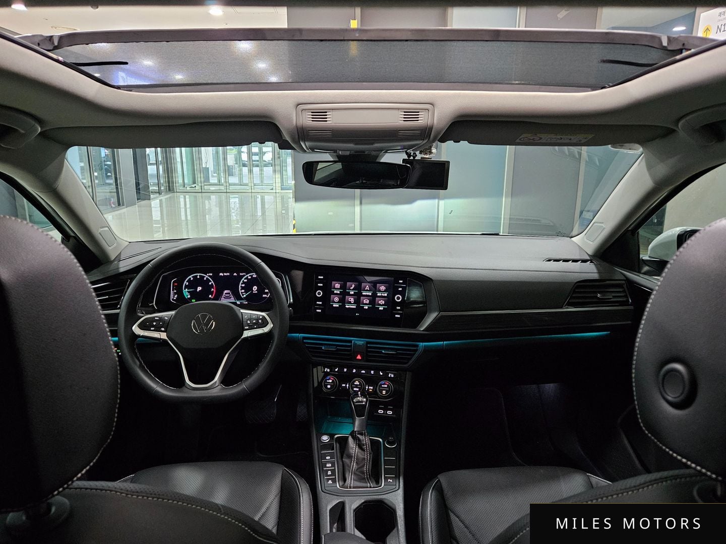 Volkswagen Jetta 2023 — миниатюра 7