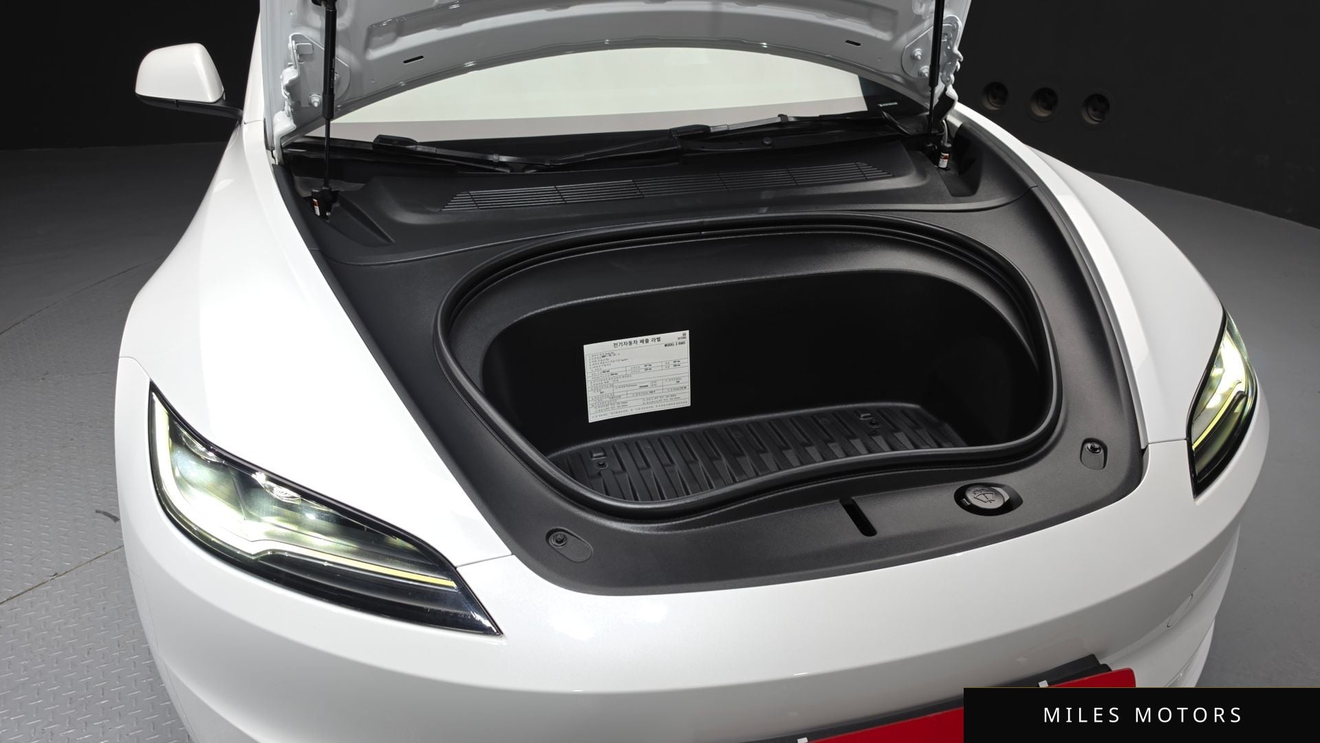 Tesla Model 3 2024 — миниатюра 6