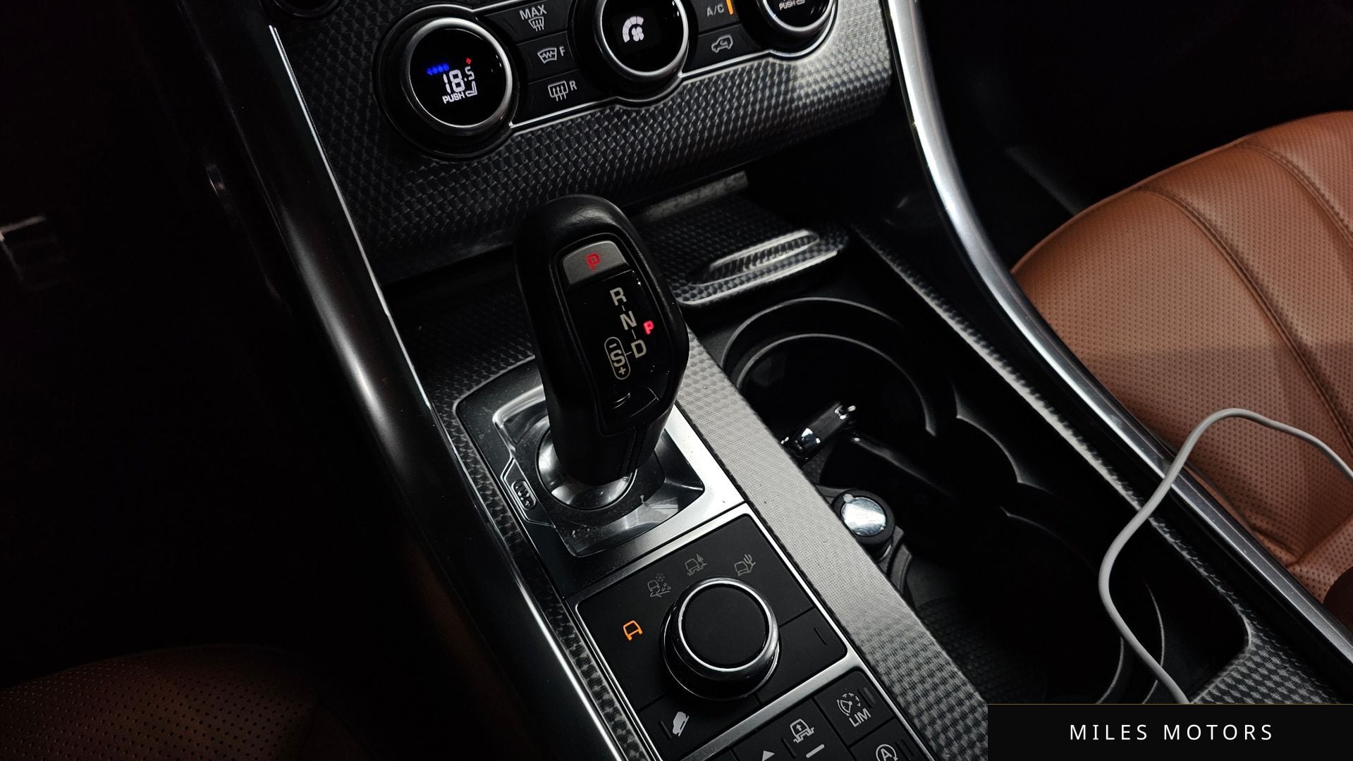 Land Rover Range Rover Sport 2017 — миниатюра 9