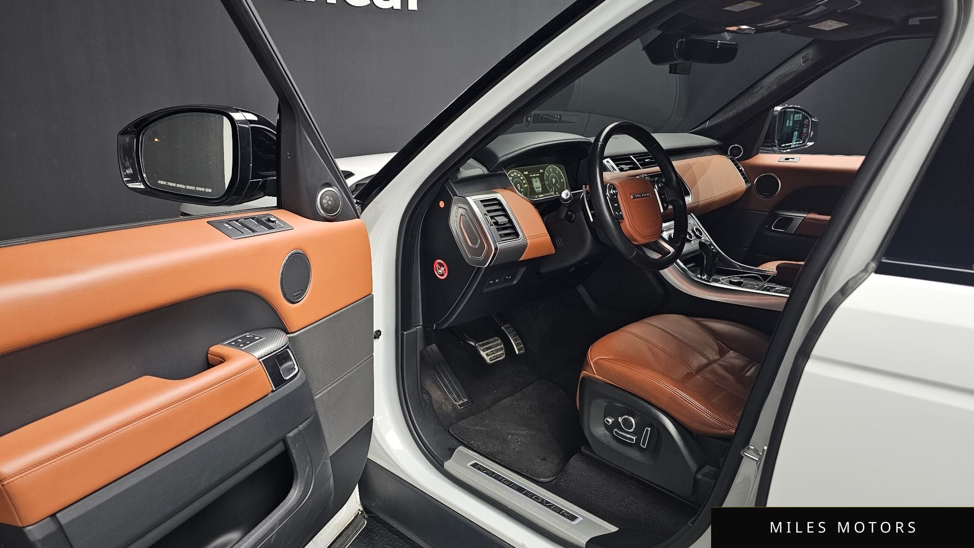 Land Rover Range Rover Sport 2017 — миниатюра 10