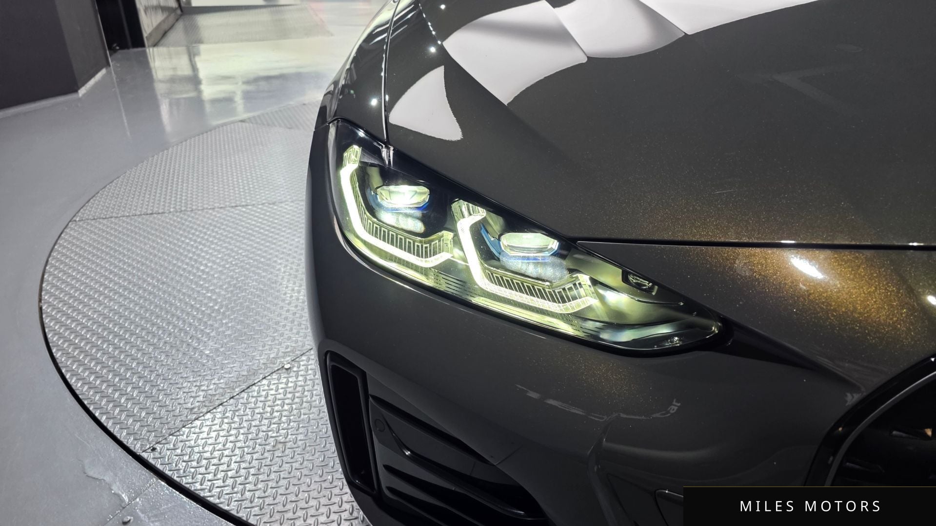 BMW i4 2023 — миниатюра 8