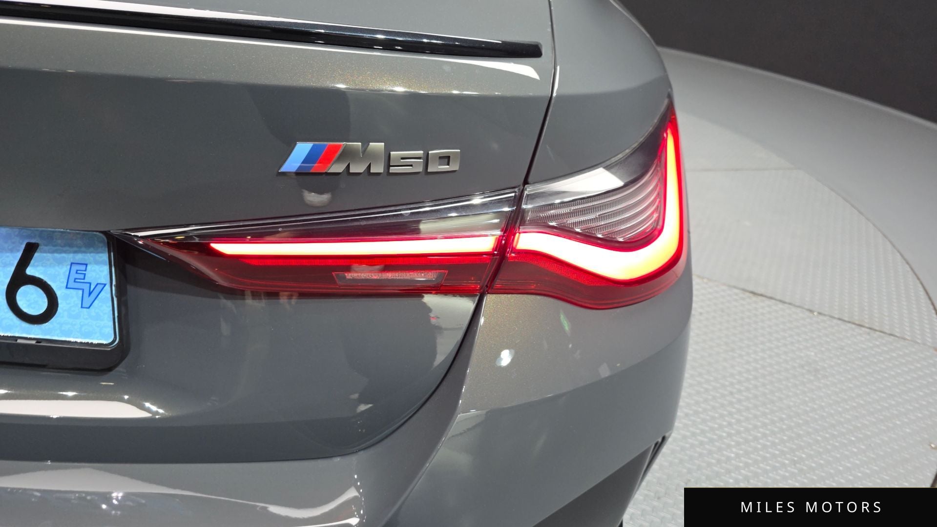 BMW i4 2023 — миниатюра 9