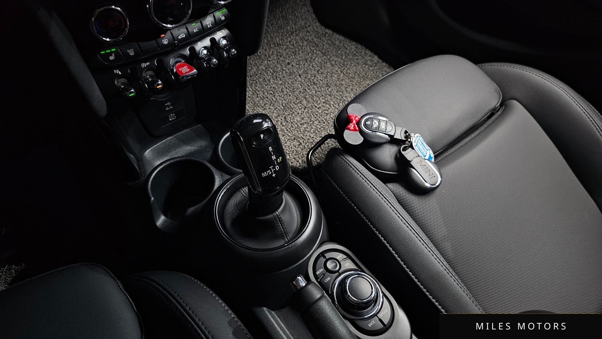 MINI Cooper 2024 — миниатюра 11