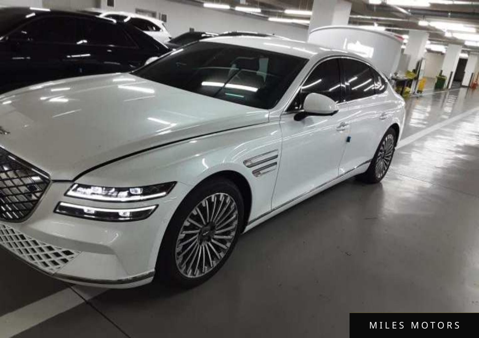 Genesis G80 2022 — миниатюра 2