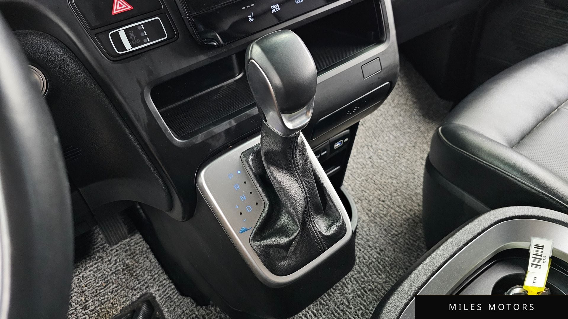 Hyundai Staria 2022 — миниатюра 12