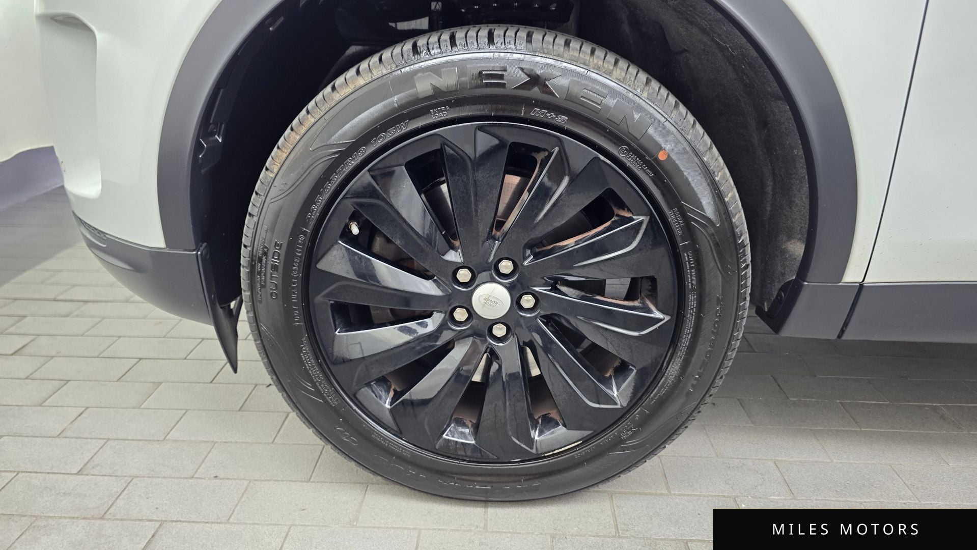 Land Rover Discovery Sport 2020 — миниатюра 5