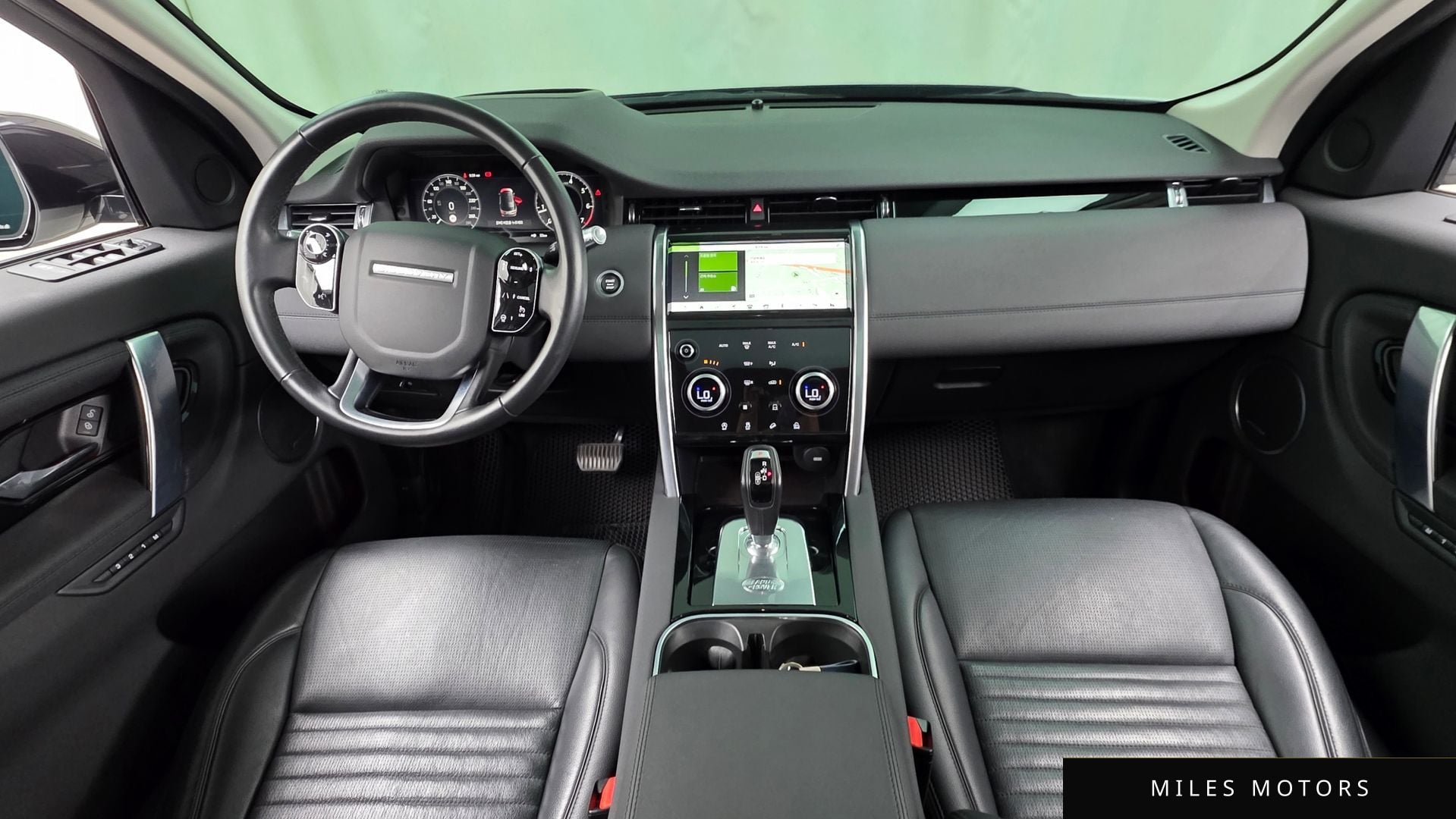 Land Rover Discovery Sport 2020 — миниатюра 10