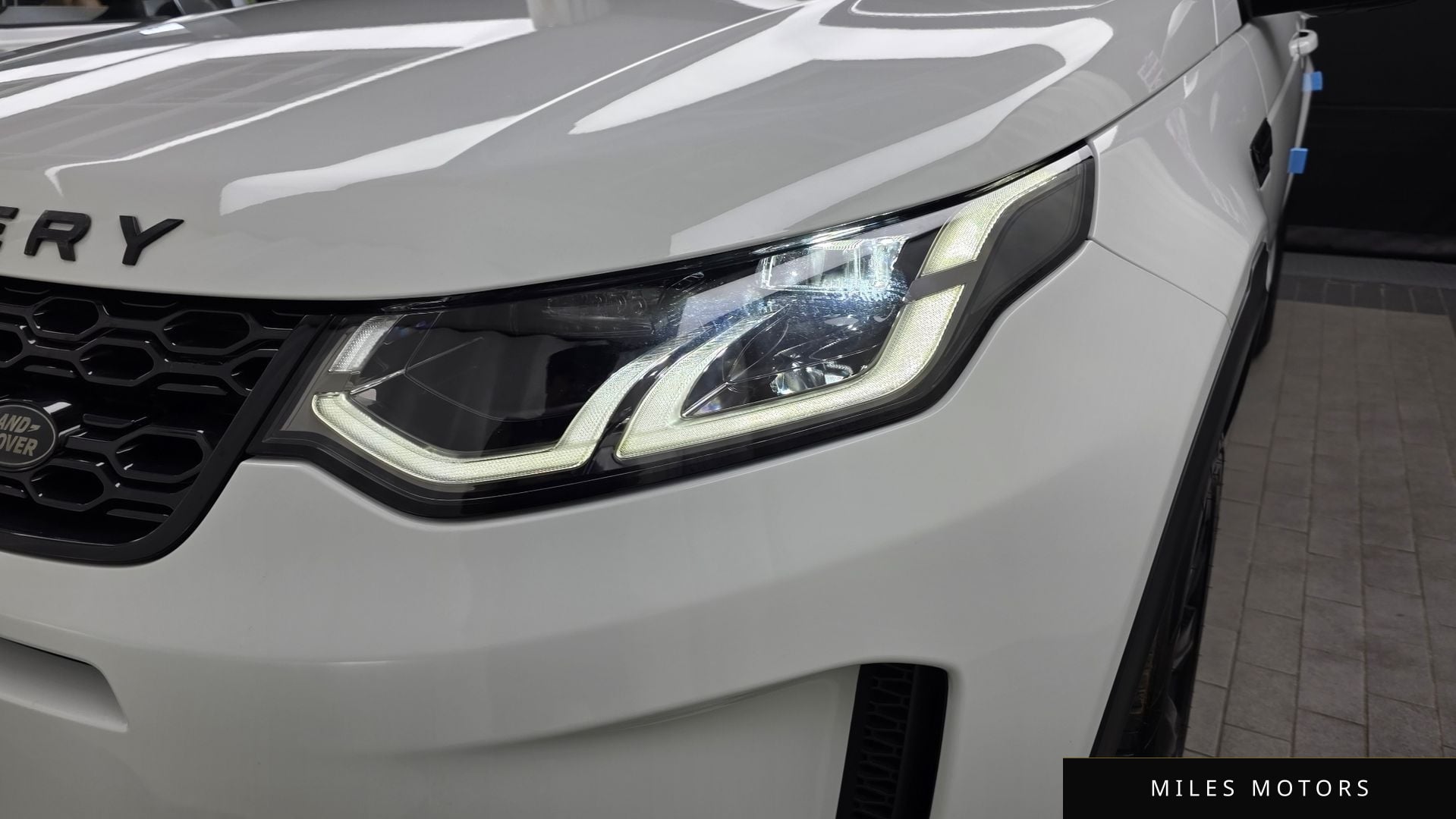 Land Rover Discovery Sport 2020 — миниатюра 8