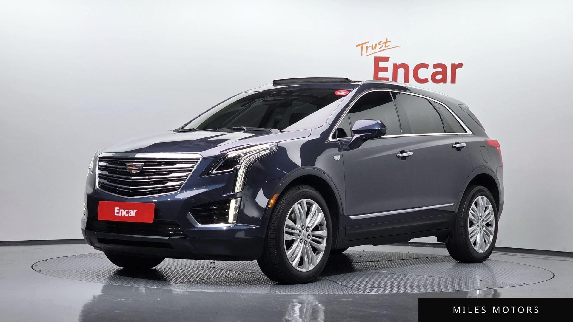 Cadillac XT5 2018 — фото 1 из 12